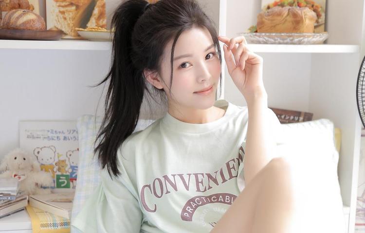 演员在奶牛农场的表现