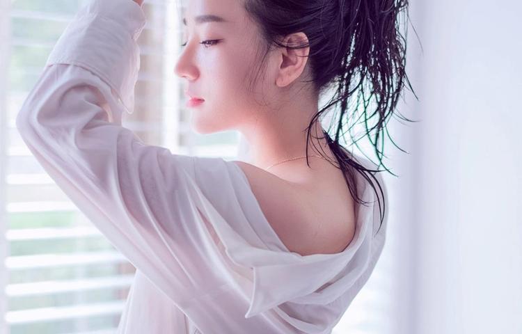 友情与家庭关系探讨
