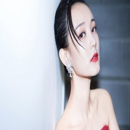 精美日产NV与二线三线蘑菇：多领域创新与未来可能性